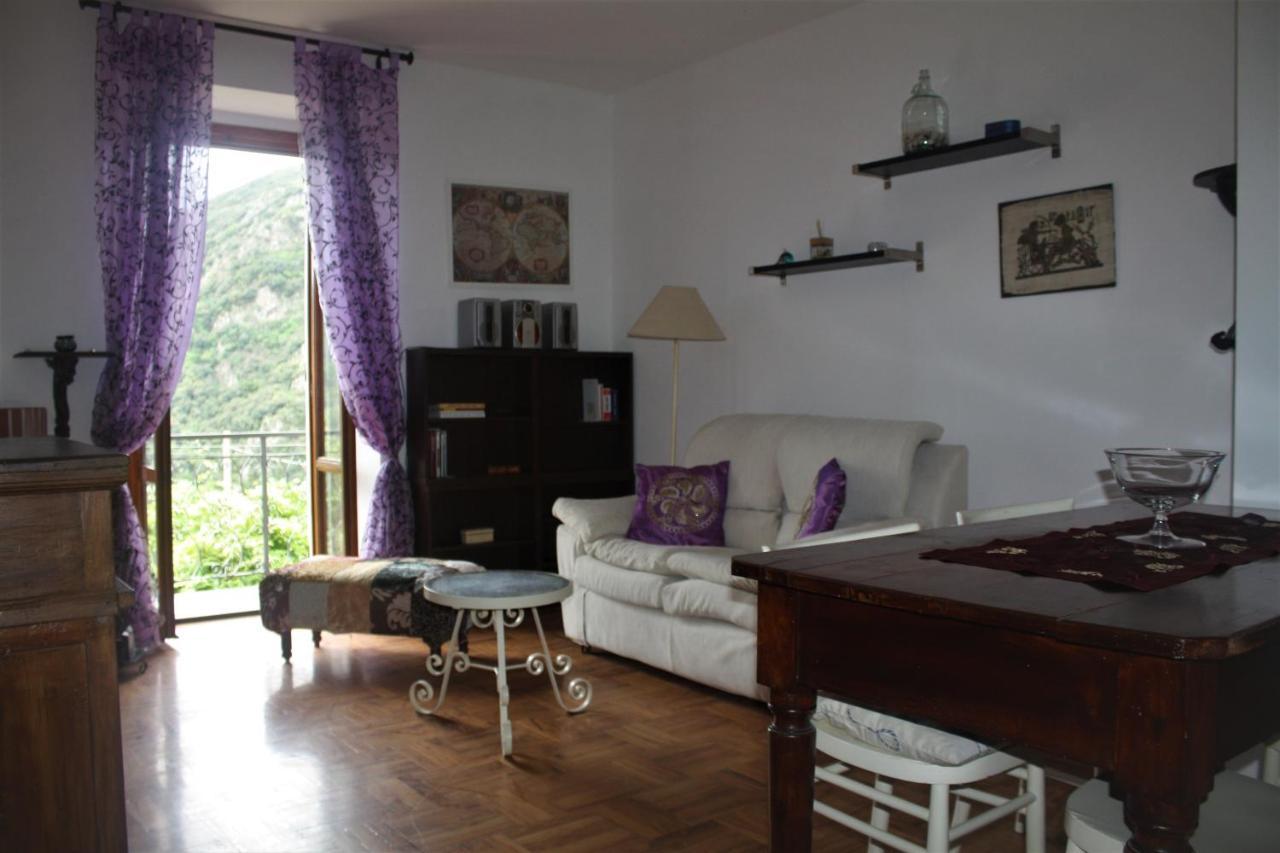 Casa Chiara Lägenhet Castiglione Chiavarese Exteriör bild